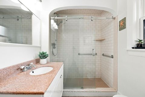Photo 14 at 72 Manderley Drive, Cliffside, Toronto