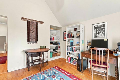 Photo 15 at 356 Howland Avenue, Casa Loma, Toronto
