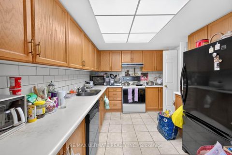 Photo 14 at 218 - 215 The Donway W, Don Mills, Toronto