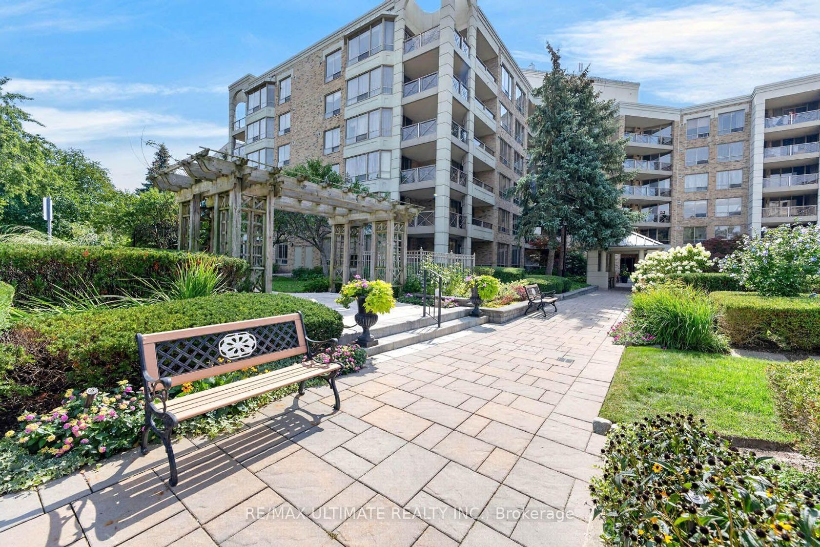 218 - 215 The Donway W, Don Mills, Toronto 