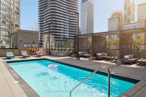 Photo 25 at 1809 - 955 BAY Street, Bay Street Corridor, Toronto