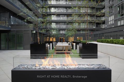 Photo 30 at 1809 - 955 BAY Street, Bay Street Corridor, Toronto
