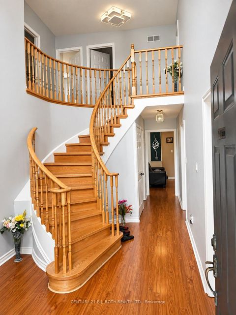 Photo 1 at 509 Grove Street E, Grove East, Barrie