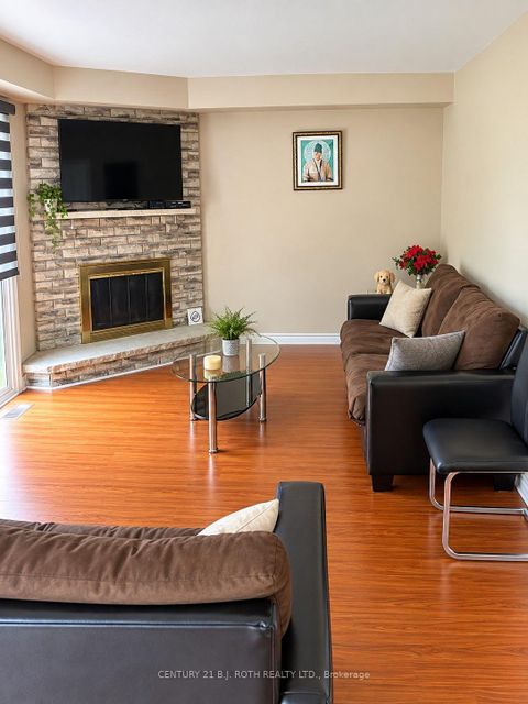Photo 5 at 509 Grove Street E, Grove East, Barrie