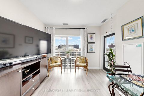 Photo 9 at PH 04 - 2152 Lawrence Avenue, Maryvale, Toronto