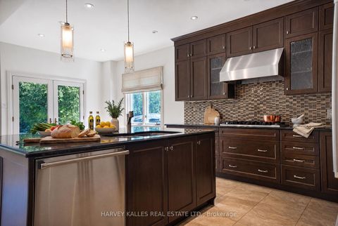 Photo 14 at 176 Joicey Boulevard, Nortown, Toronto