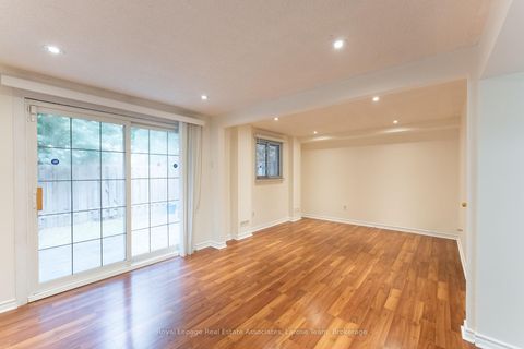 Photo 30 at 58 Silver Shadow Path, Markland Wood, Toronto
