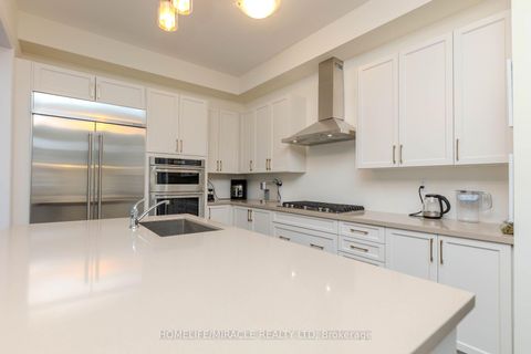 Photo 15 at 89 Halldorson Avenue, Bayview Northeast, Aurora