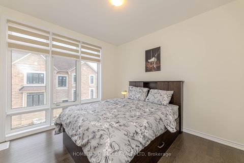 Photo 32 at 89 Halldorson Avenue, Bayview Northeast, Aurora