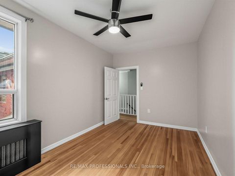 Photo 22 at 168 Markham Street, Bellwoods, Toronto