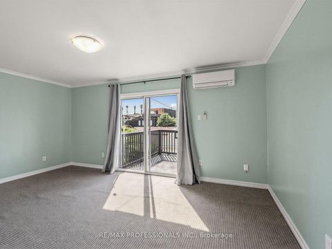 Photo 27 at 168 Markham Street, Bellwoods, Toronto