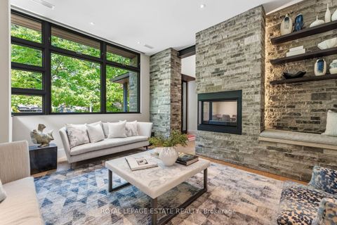 Photo 7 at 11 Pine Crescent, The Beaches, Toronto