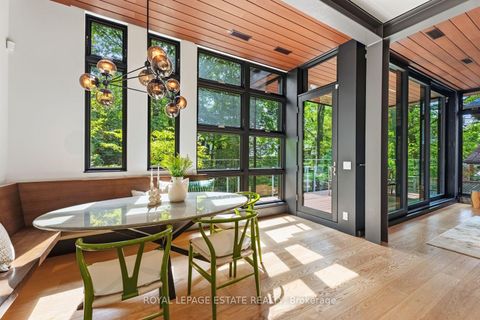 Photo 22 at 11 Pine Crescent, The Beaches, Toronto