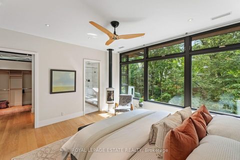 Photo 27 at 11 Pine Crescent, The Beaches, Toronto