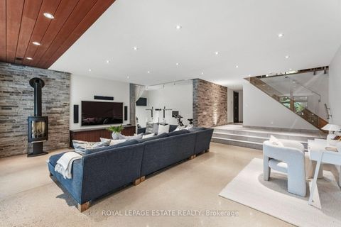 Photo 38 at 11 Pine Crescent, The Beaches, Toronto