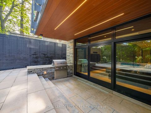 Photo 42 at 11 Pine Crescent, The Beaches, Toronto