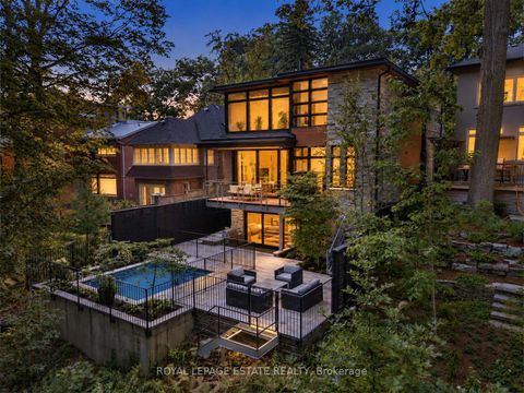 Photo 47 at 11 Pine Crescent, The Beaches, Toronto
