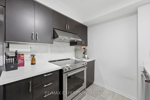 Photo 9 at 301 - 9589 Keele Street, Maple, Vaughan