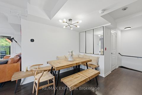 Photo 11 at 301 - 9589 Keele Street, Maple, Vaughan