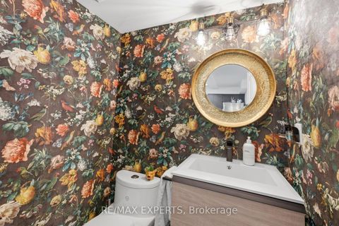 Photo 16 at 301 - 9589 Keele Street, Maple, Vaughan