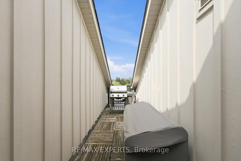 Photo 26 at 301 - 9589 Keele Street, Maple, Vaughan