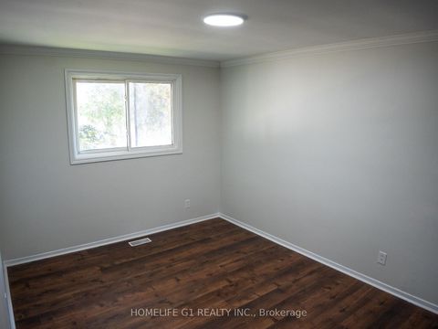 Photo 12 at 330 Grove Street E, Grove East, Barrie