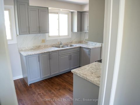 Photo 22 at 330 Grove Street E, Grove East, Barrie