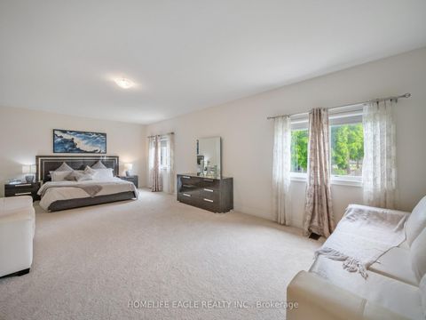 Photo 11 at 245 Danny Wheeler Boulevard, Keswick North, Georgina