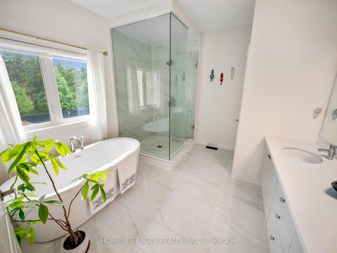 Photo 13 at 245 Danny Wheeler Boulevard, Keswick North, Georgina