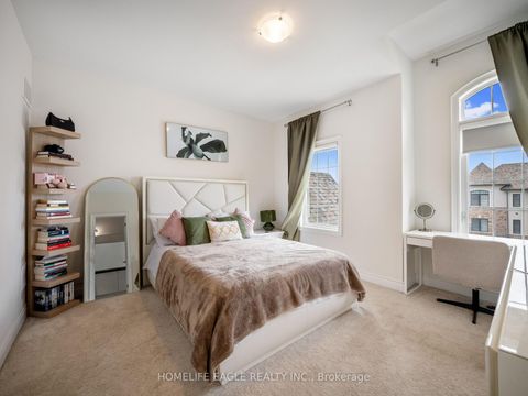 Photo 16 at 245 Danny Wheeler Boulevard, Keswick North, Georgina