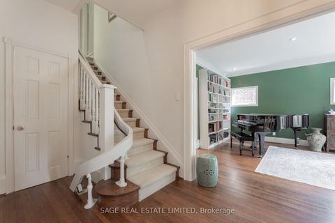 Photo 3 at 43 Oriole Road, St. Clair, Toronto