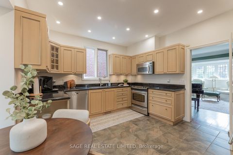 Photo 18 at 43 Oriole Road, St. Clair, Toronto