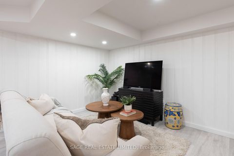 Photo 35 at 43 Oriole Road, St. Clair, Toronto