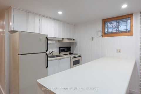 Photo 40 at 43 Oriole Road, St. Clair, Toronto