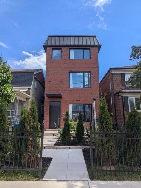 Photo 1 at 393A Arlington Avenue, Cedarvale, Toronto