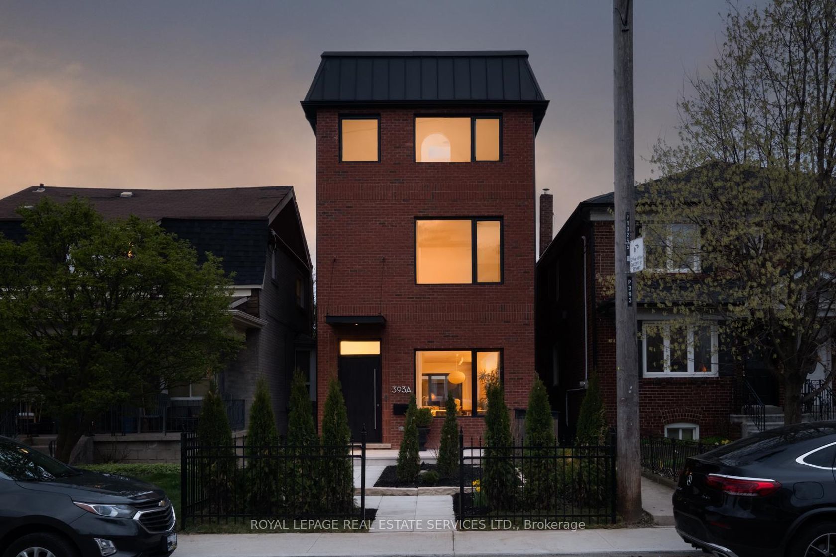 393A Arlington Avenue, Cedarvale, Toronto 