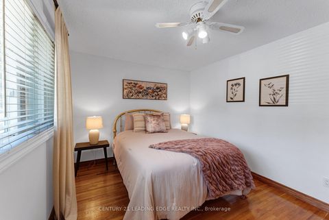 Photo 20 at 39 Wantanopa Crescent, Woburn, Toronto