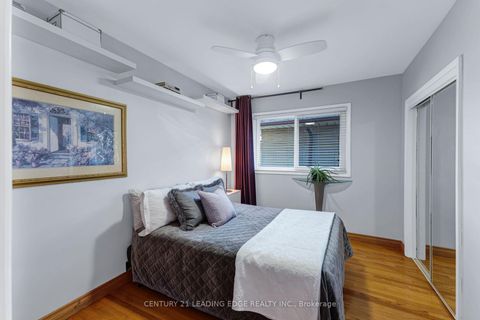 Photo 22 at 39 Wantanopa Crescent, Woburn, Toronto