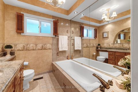 Photo 25 at 39 Wantanopa Crescent, Woburn, Toronto