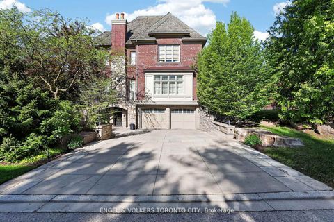 Photo 4 at 28 Long Hill Drive, Jefferson, Richmond Hill
