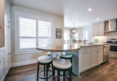 Photo 11 at 91 Benson Drive, Sandy Hollow, Barrie