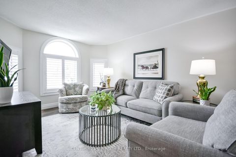 Photo 12 at 91 Benson Drive, Sandy Hollow, Barrie