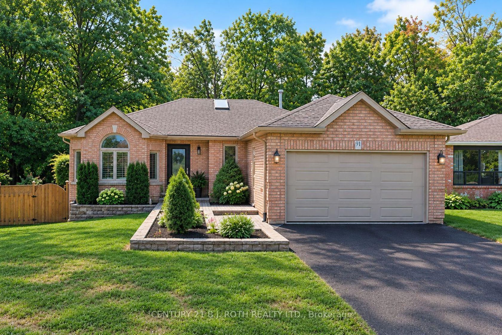 91 Benson Drive, Sandy Hollow, Barrie photo number 2