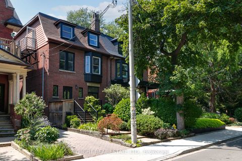 Photo 1 at 112 Albany Avenue, Annex, Toronto