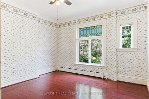 Photo 4 at 112 Albany Avenue, Annex, Toronto