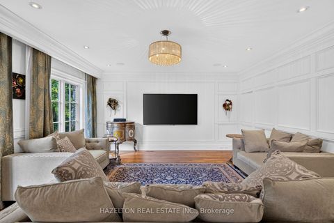 Photo 6 at 246 Riverside Drive, Swansea, Toronto