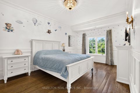 Photo 20 at 246 Riverside Drive, Swansea, Toronto