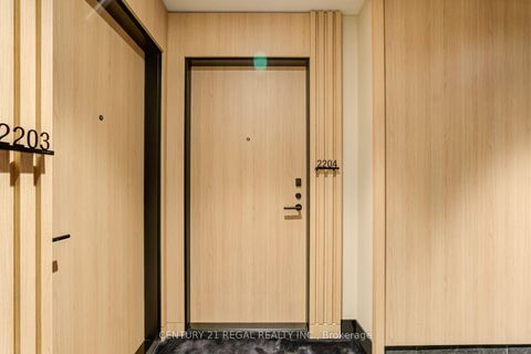 Photo 7 at 2204 - 15 Mercer Street, Waterfront Communities C1, Toronto