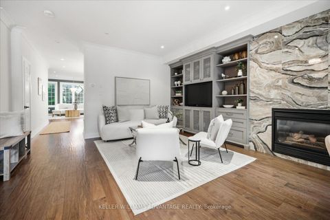 Photo 3 at 128 Boardwalk Drive, The Beaches, Toronto