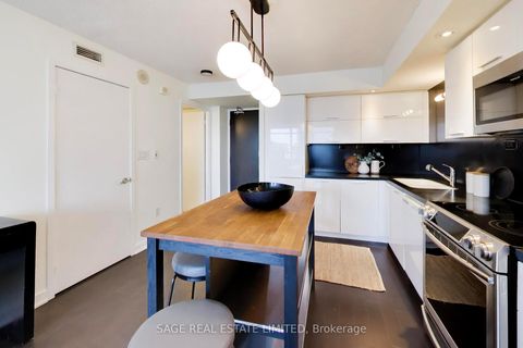 Photo 12 at 2205 - 25 Capreol Court, Waterfront Communities C1, Toronto